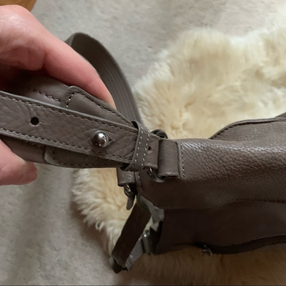 Kelsi Dagger Izzy Convertible Calf Leather Diagonal Hobo Bag Taupe Beige - Picture 14 of 15